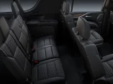 Interior_Jet black_03_1280x960